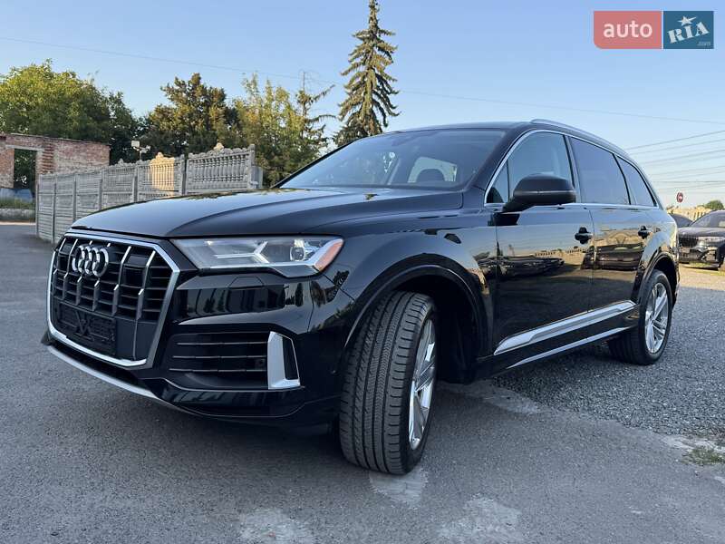 Позашляховик / Кросовер Audi Q7 2022 в Тернополі