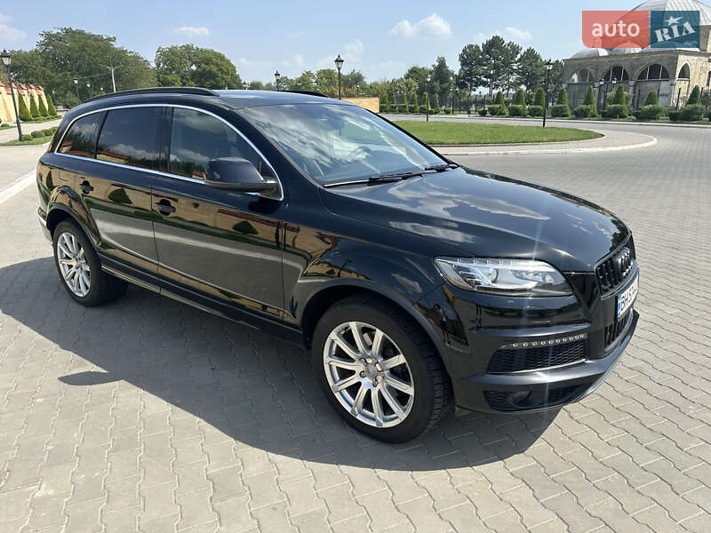 Audi Q7 2015