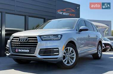 Позашляховик / Кросовер Audi Q7 2017 в Рівному