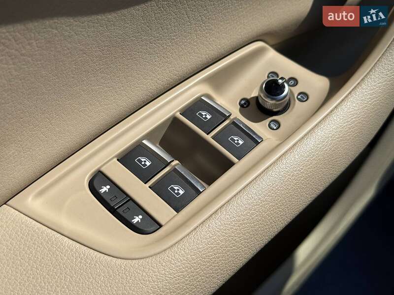 Внедорожник / Кроссовер Audi Q7 2017 в Ровно