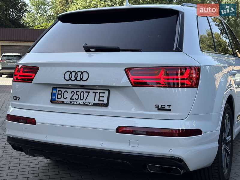 Позашляховик / Кросовер Audi Q7 2016 в Луцьку фото 11 Позашляховик / Кросовер Audi Q7 2016 в Луцьку
