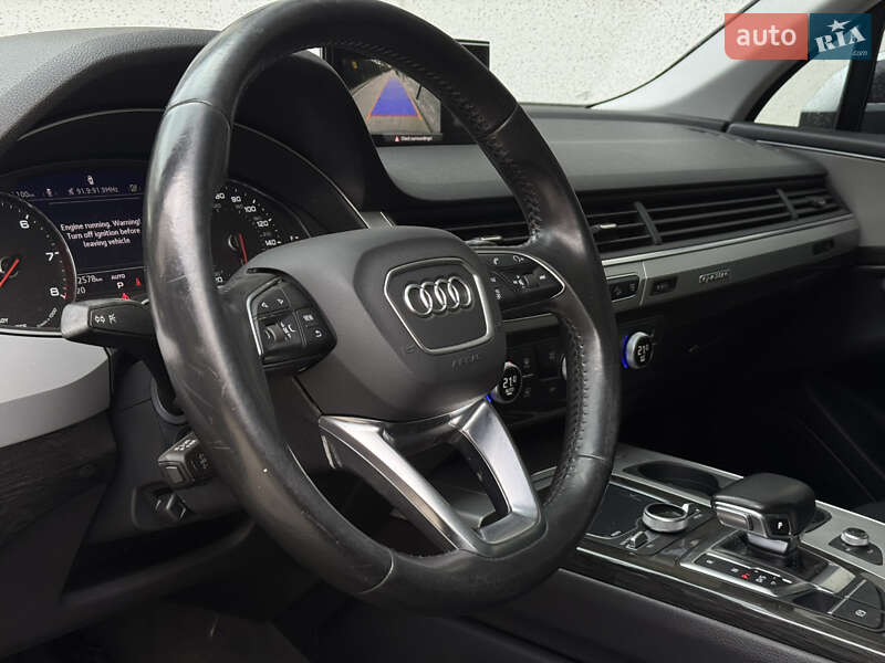 Внедорожник / Кроссовер Audi Q7 2017 в Львове фото 10 Внедорожник / Кроссовер Audi Q7 2017 в Львове