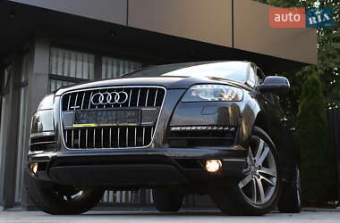 Позашляховик / Кросовер Audi Q7 2015 в  фото 9 Позашляховик / Кросовер Audi Q7 2015 в