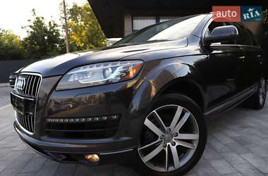Позашляховик / Кросовер Audi Q7 2015 в  фото 14 Позашляховик / Кросовер Audi Q7 2015 в