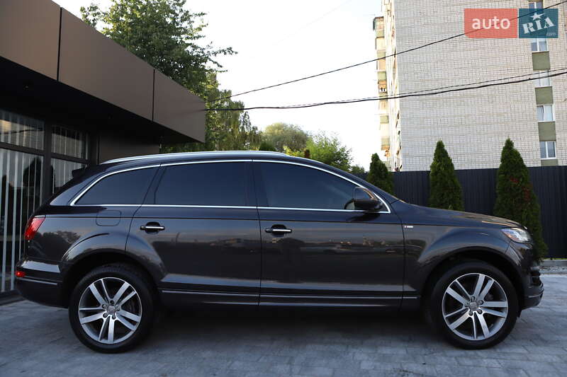 Внедорожник / Кроссовер Audi Q7 2015 в Дрогобыче фото 37 Внедорожник / Кроссовер Audi Q7 2015 в Дрогобыче