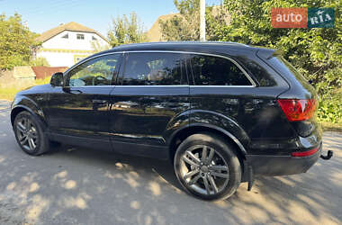 Позашляховик / Кросовер Audi Q7 2007 в 