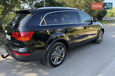 Позашляховик / Кросовер Audi Q7 2007 в 