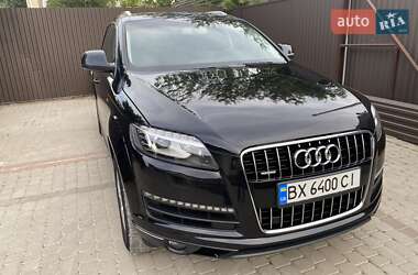 Позашляховик / Кросовер Audi Q7 2013 в 