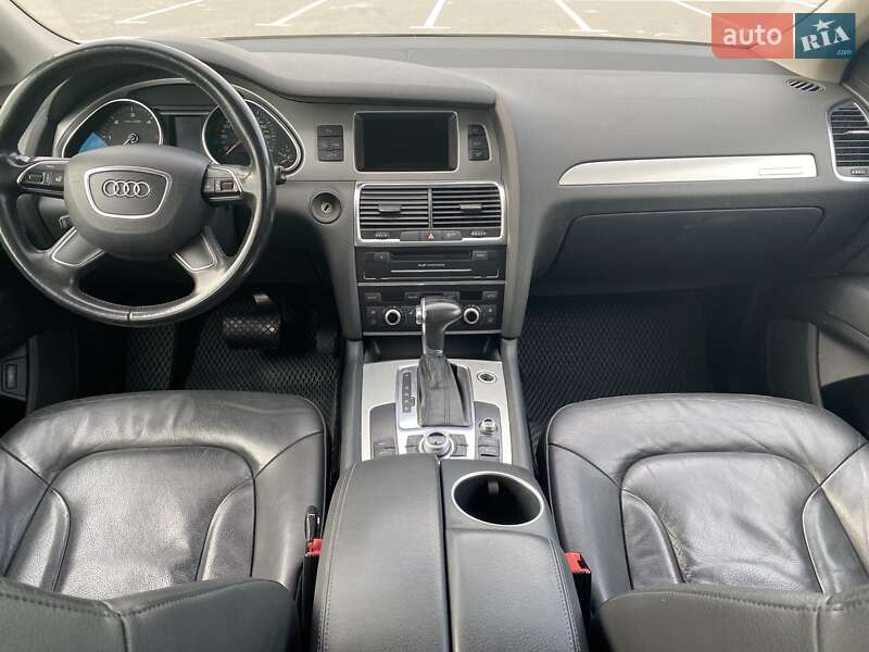 Позашляховик / Кросовер Audi Q7 2013 в Кам'янець-Подільському
