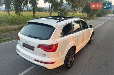 Позашляховик / Кросовер Audi Q7 2007 в 