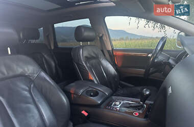 Позашляховик / Кросовер Audi Q7 2007 в 