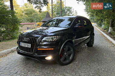 Внедорожник / Кроссовер Audi Q7 2012 в Черновцах