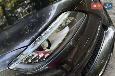 Позашляховик / Кросовер Audi Q7 2012 в 