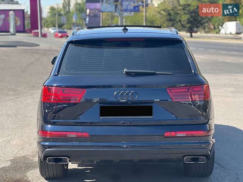 Позашляховик / Кросовер Audi Q7 2016 в Одесі фото 8 Позашляховик / Кросовер Audi Q7 2016 в Одесі