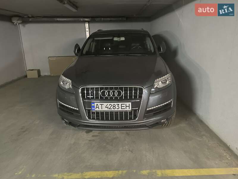 Внедорожник / Кроссовер Audi Q7 2010 в Львове