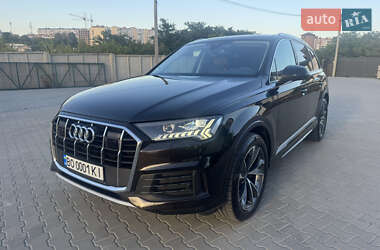 Внедорожник / Кроссовер Audi Q7 2023 в 