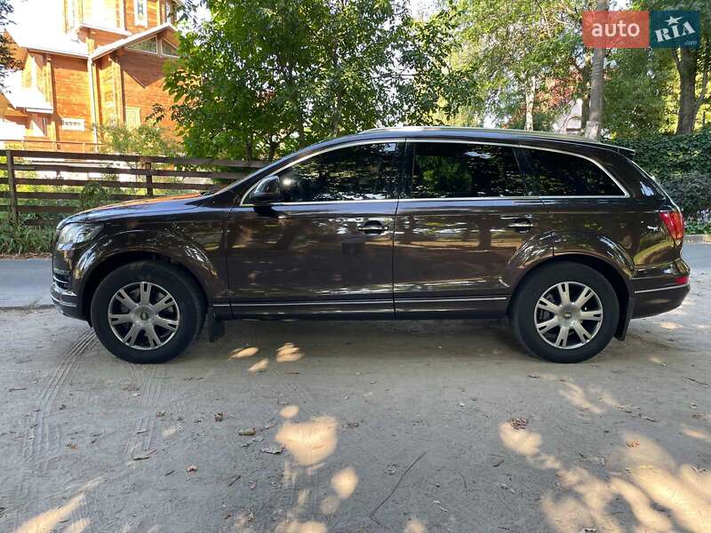 Позашляховик / Кросовер Audi Q7 2010 в Києві фото 15 Позашляховик / Кросовер Audi Q7 2010 в Києві