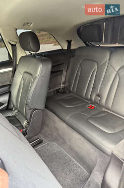 Внедорожник / Кроссовер Audi Q7 2012 в 