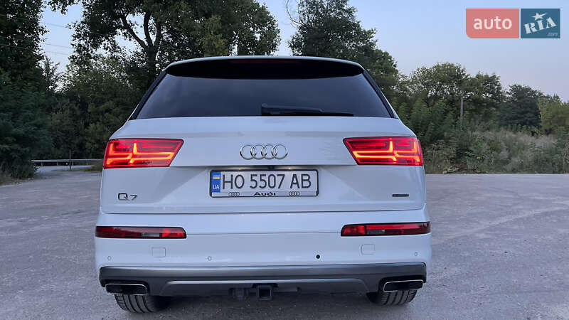 Позашляховик / Кросовер Audi Q7 2019 в Тернополі