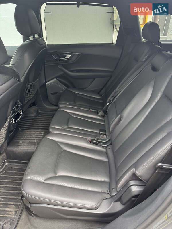 Внедорожник / Кроссовер Audi Q7 2016 в Львове фото 5 Внедорожник / Кроссовер Audi Q7 2016 в Львове