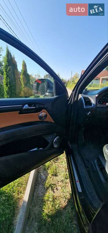 Позашляховик / Кросовер Audi Q7 2009 в Києві