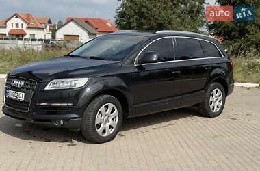 Внедорожник / Кроссовер Audi Q7 2006 в 