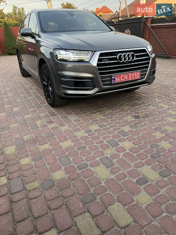 Внедорожник / Кроссовер Audi Q7 2016 в Львове