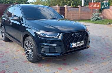 Внедорожник / Кроссовер Audi Q7 2016 в Луцке