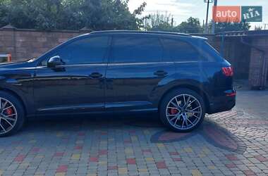 Внедорожник / Кроссовер Audi Q7 2016 в Луцке