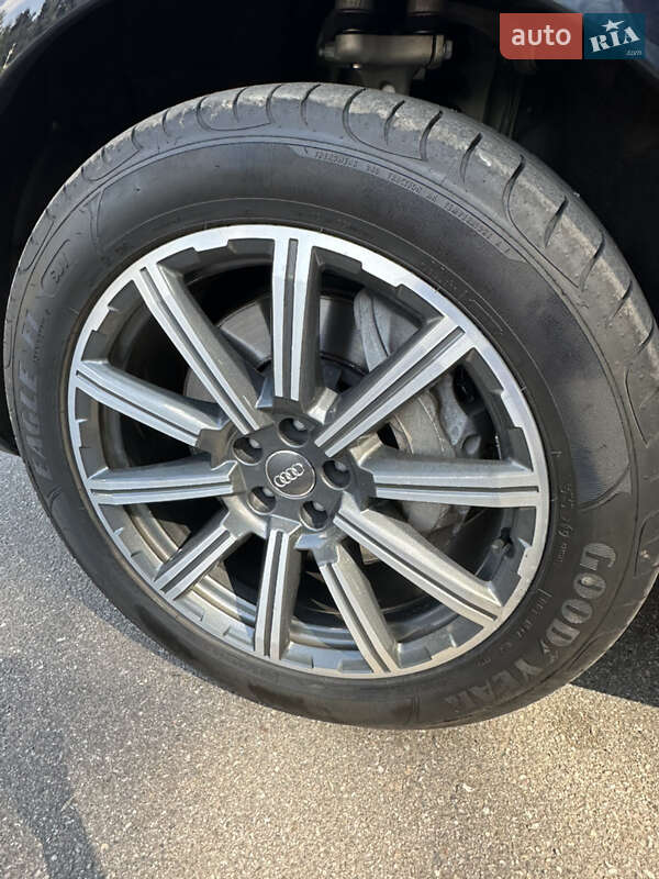 Внедорожник / Кроссовер Audi Q7 2016 в Полтаве фото 18 Внедорожник / Кроссовер Audi Q7 2016 в Полтаве