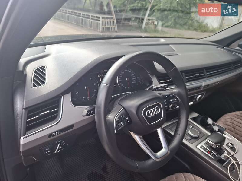 Внедорожник / Кроссовер Audi Q7 2016 в Конотопе фото 3 Внедорожник / Кроссовер Audi Q7 2016 в Конотопе