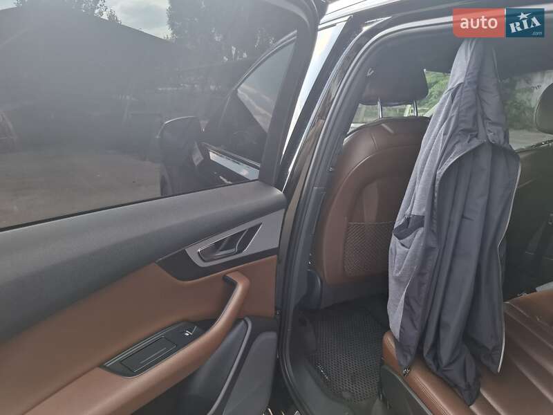 Внедорожник / Кроссовер Audi Q7 2016 в Конотопе фото 10 Внедорожник / Кроссовер Audi Q7 2016 в Конотопе