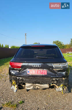 Внедорожник / Кроссовер Audi Q7 2019 в 