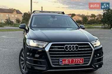 Внедорожник / Кроссовер Audi Q7 2017 в Ровно