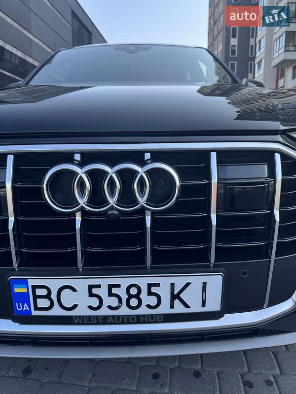 Позашляховик / Кросовер Audi Q7 2020 в Львові