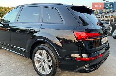 Внедорожник / Кроссовер Audi Q7 2023 в 