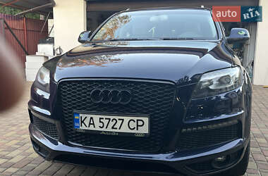 Внедорожник / Кроссовер Audi Q7 2012 в Киеве