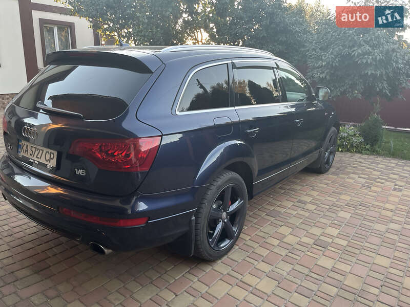 Внедорожник / Кроссовер Audi Q7 2012 в Киеве