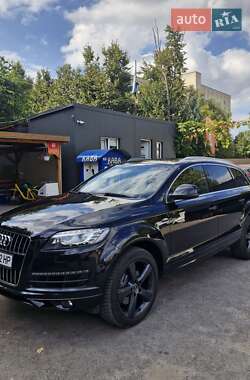 Внедорожник / Кроссовер Audi Q7 2014 в Ровно