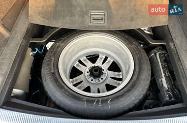 Внедорожник / Кроссовер Audi Q7 2008 в 