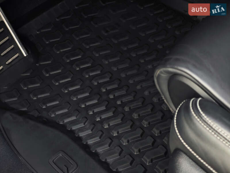 Позашляховик / Кросовер Audi Q7 2018 в Дубні фото 24 Позашляховик / Кросовер Audi Q7 2018 в Дубні