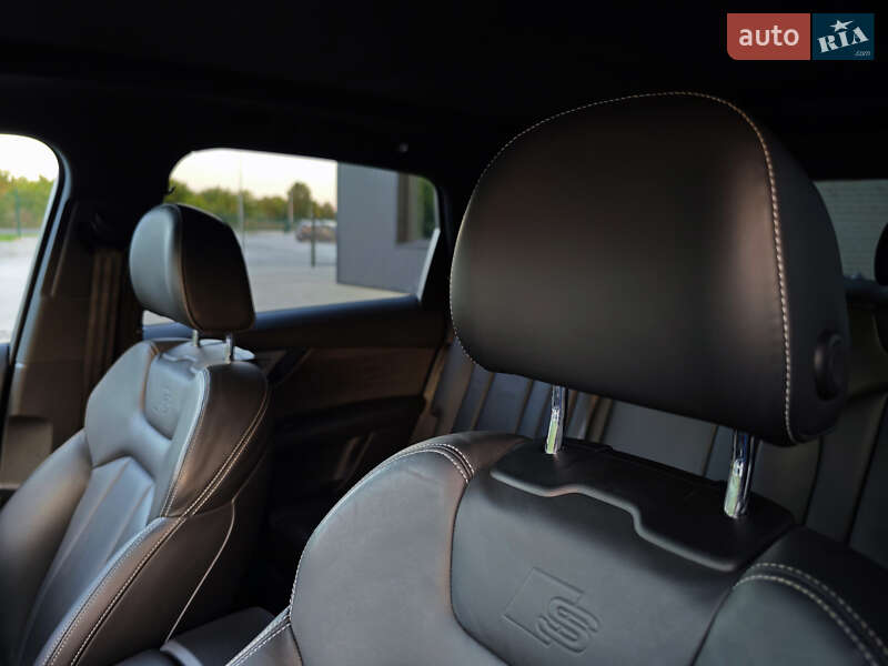 Позашляховик / Кросовер Audi Q7 2018 в Дубні фото 29 Позашляховик / Кросовер Audi Q7 2018 в Дубні