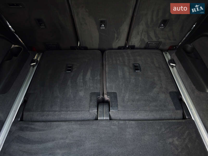 Позашляховик / Кросовер Audi Q7 2018 в Дубні фото 54 Позашляховик / Кросовер Audi Q7 2018 в Дубні