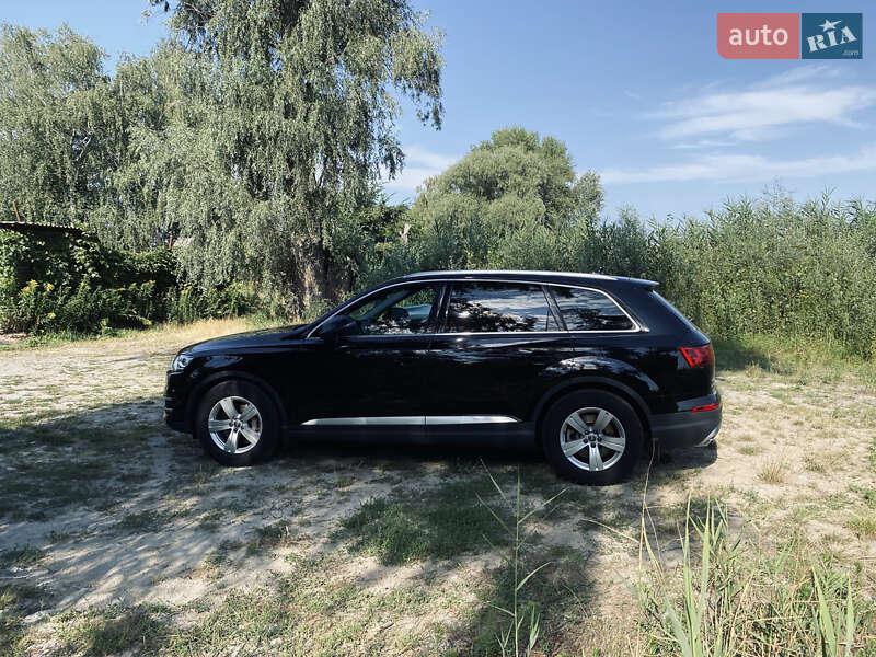 Позашляховик / Кросовер Audi Q7 2018 в Кременчуці