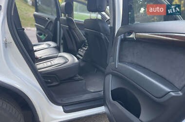 Внедорожник / Кроссовер Audi Q7 2012 в 