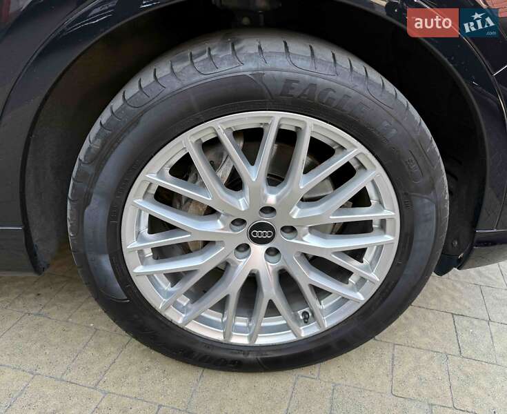 Внедорожник / Кроссовер Audi Q7 2016 в Львове