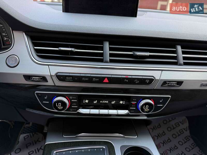 Внедорожник / Кроссовер Audi Q7 2016 в Львове