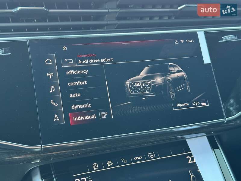 Позашляховик / Кросовер Audi Q7 2024 в Києві