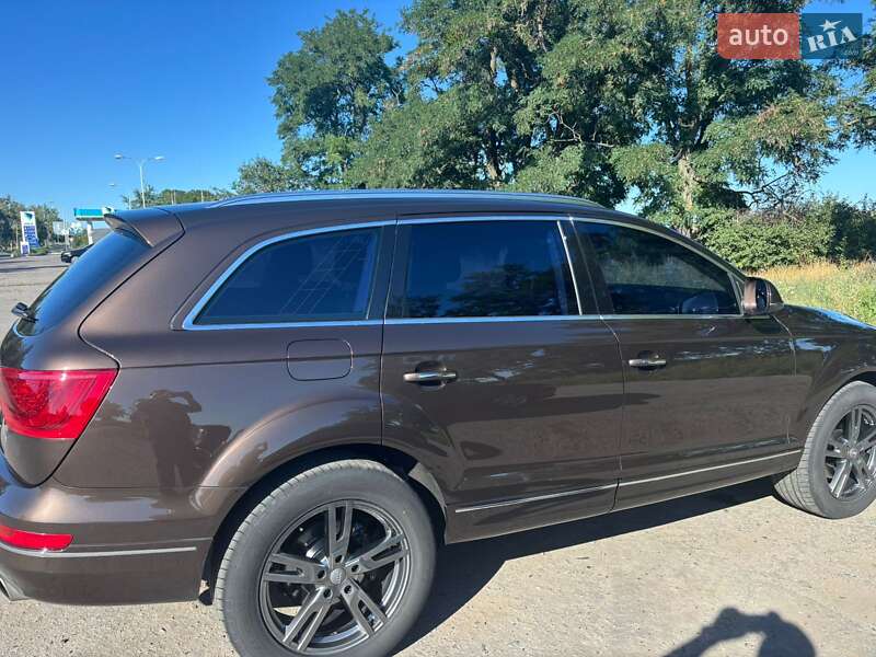 Позашляховик / Кросовер Audi Q7 2013 в Гадячі фото 3 Позашляховик / Кросовер Audi Q7 2013 в Гадячі