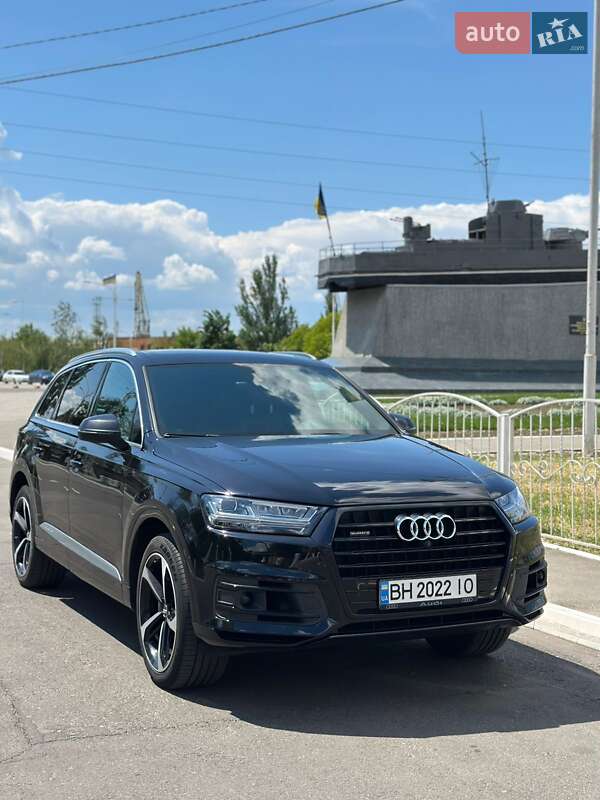Audi Q7 2015